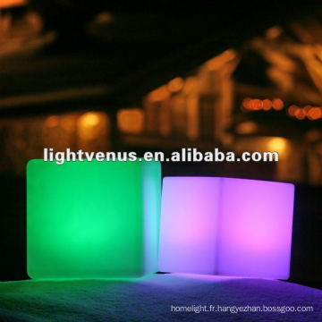 Cube lumineux de partie extérieure de 30cm